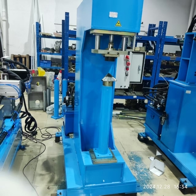 jakość  380V Hydraulic Corner Pressing Machine for Stainless Steel Sinks fabryka