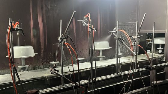 Automatyczna linia do produkcji naczyń kuchennych z powłoką kolorową do produkcji naczyń aluminiowych
