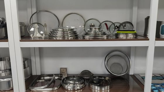 Linia produkcyjna do cięcia płyt szklanych do produkcji pokryw szklanych