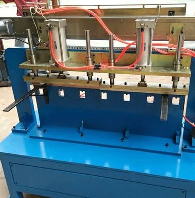 Specjalna automatyczna maszyna spawalnicza do płaskości splicingowej w produkcji zlewów