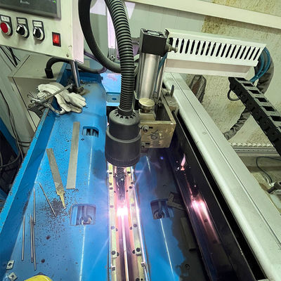 Wysokiej precyzji maszyny do spawania laserowego CNC