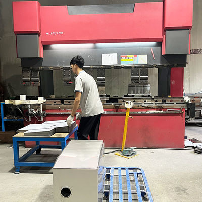 Maszyna do gięcia płytek ze stali nierdzewnej z precyzją CNC-Plasma-Cut dla wysokiej klasy zlewów ręcznych