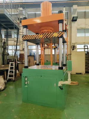Automatyczne dużych powierzchni metalowych składników stołu roboczego servo głębokiego maszyny rysującej