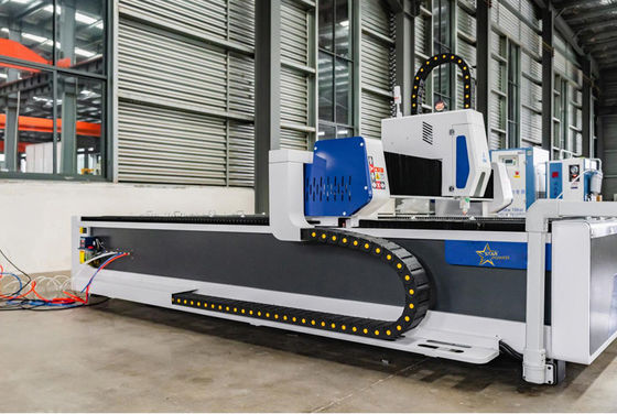 Może dostosować profesjonalną wydajność wysokiej 3000w CNC Metal Laser Cutting Machine