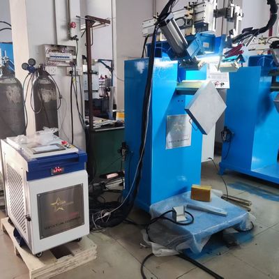 Łatwe w obsłudze i dostosowywalne parametry spawania, okrągły kącik CNC spawarka