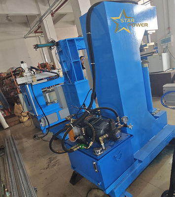 Automatyczna maszyna do tłoczenia kątów jest używana do tłoczenia metalu ze stali nierdzewnej