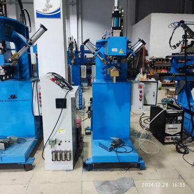 Hydrauliczna prasa do zgrzewania szwów zlewozmywaków kuchennych 380V 1800x1000x2100mm