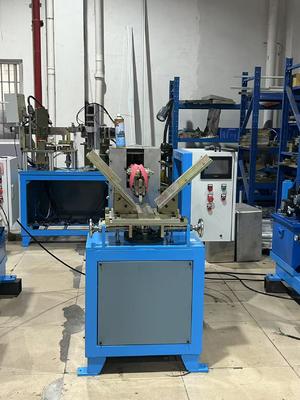 Maszyna do szlifowania wzdłużnego, z wewnętrznym okrągłym kątem