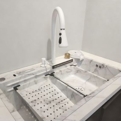 Ręcznie robiony zlewozmywak kuchenny ze stali nierdzewnej z termostatycznym prysznicem, przeznaczony do kontaktu z żywnością 304/316 i pogłębioną pojedynczą komorą